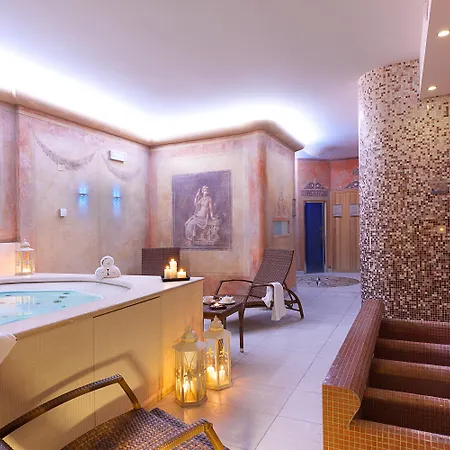 Mastino Hotel 3*