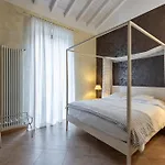 Mastino Hotel 3*