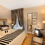 Mastino Hotel 3*